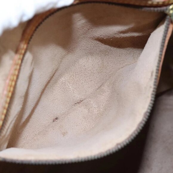 LOUIS VUITTON Monogram Bucket GM Shoulder Bag - Picture 13 of 15